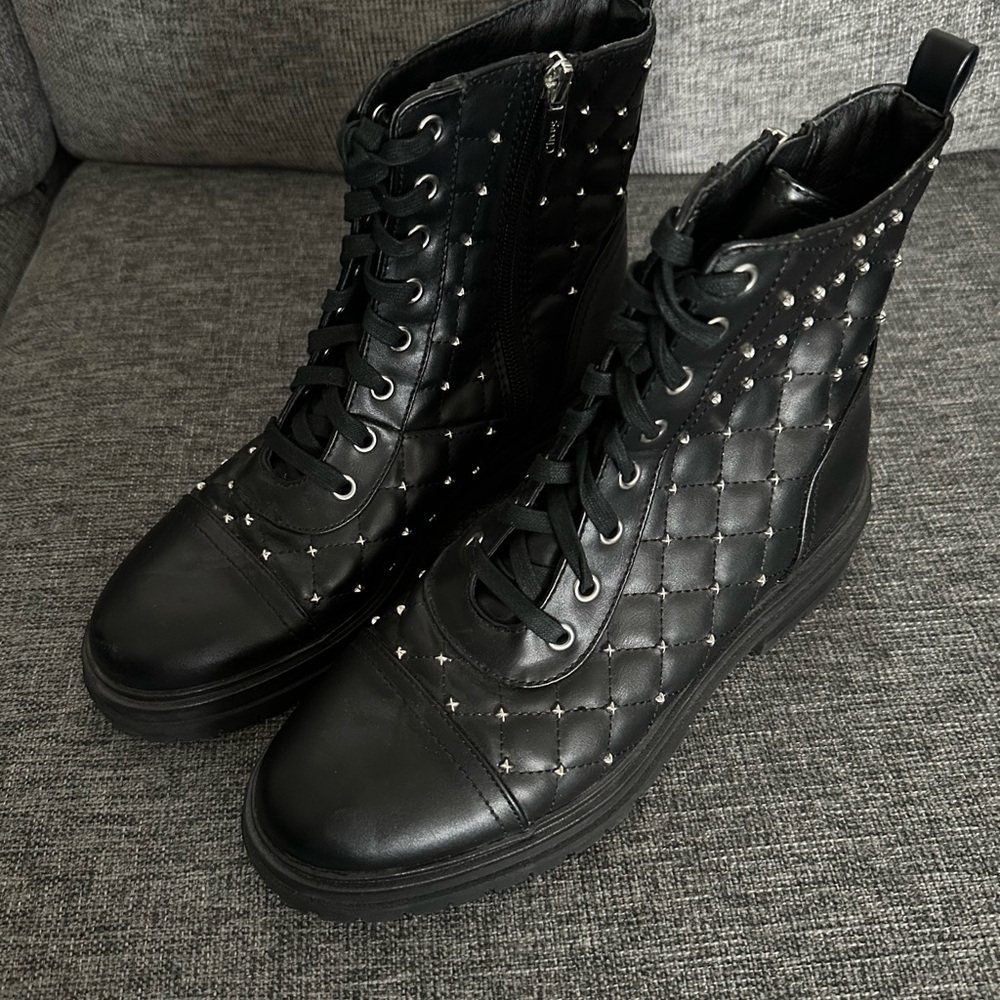 NWT Circus by Sam Edelman Goodwin Studded Combat Boot